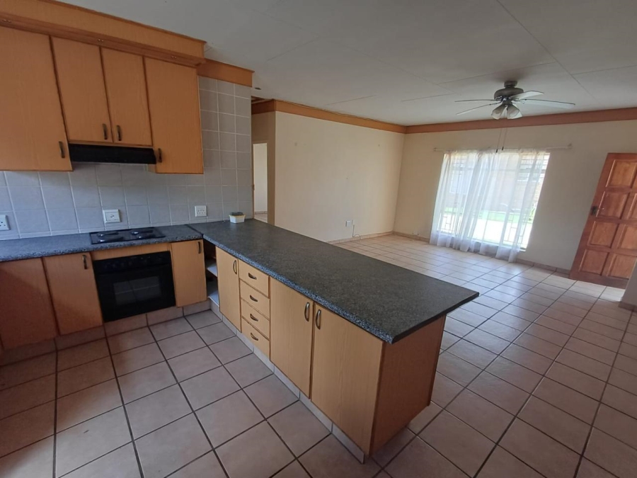 To Let 2 Bedroom Property for Rent in Wilkoppies North West